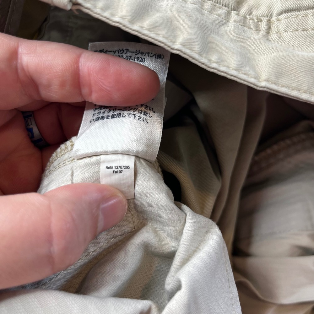 Eddie Bauer Chino Pants Mens 44 Tall Khaki Classic Fit 100% Cotton Fal 07 - Picture 4 of 9